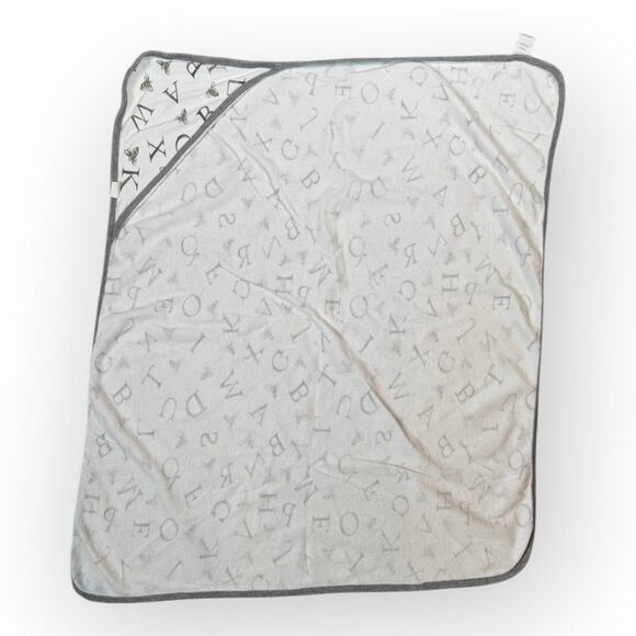 Pottery Barn Kids And Burt’s Bees Baby Hooded Towel Bundle - Picture 7 of 10